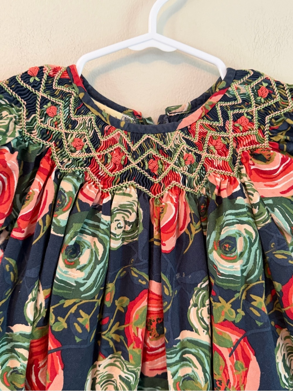 Le Za Me Navy Floral Smocked Puff-Sleeve Dress - Picture 2 of 3